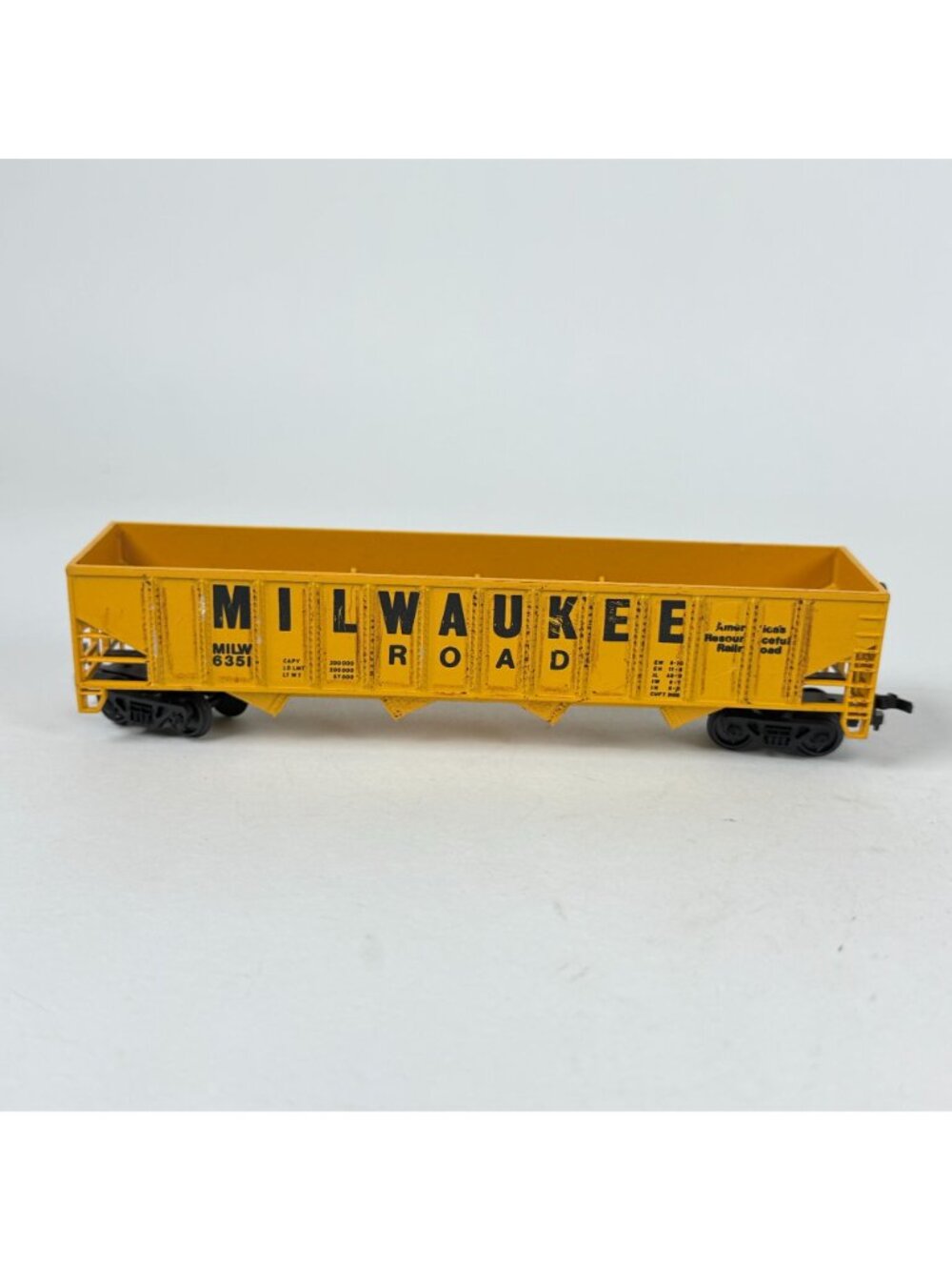 Vintage HO Scale Freight Cars Milwaukee Road Northern Pacific Conrail Timber - Picture 4 of 7